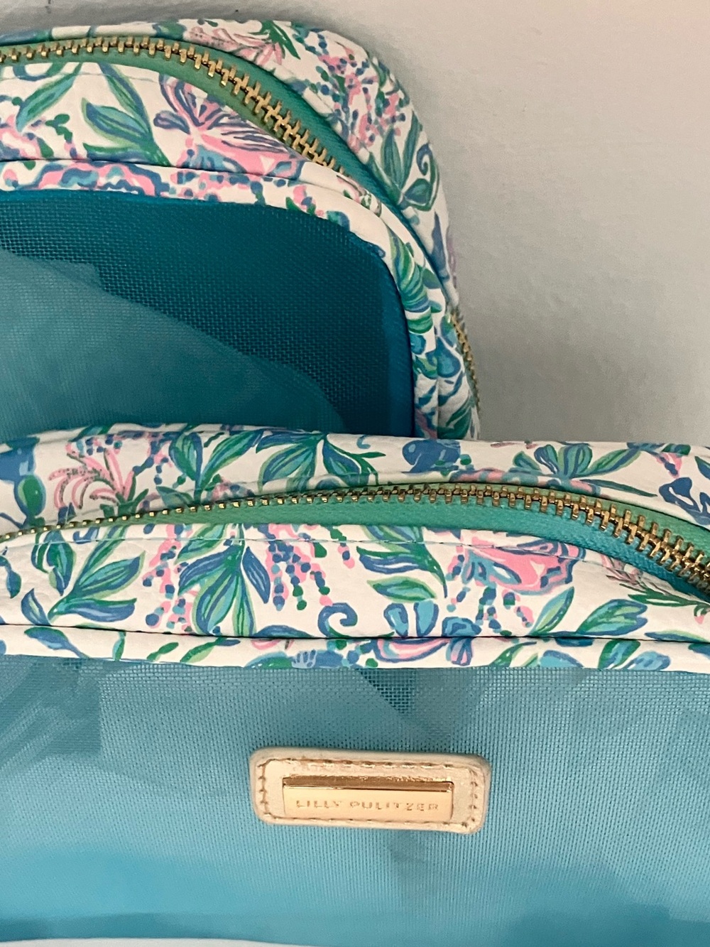 NWOT Lilly Pulitzer Cosmetic Cases Set of 2 (Just a Pinch) - Picture 5 of 6